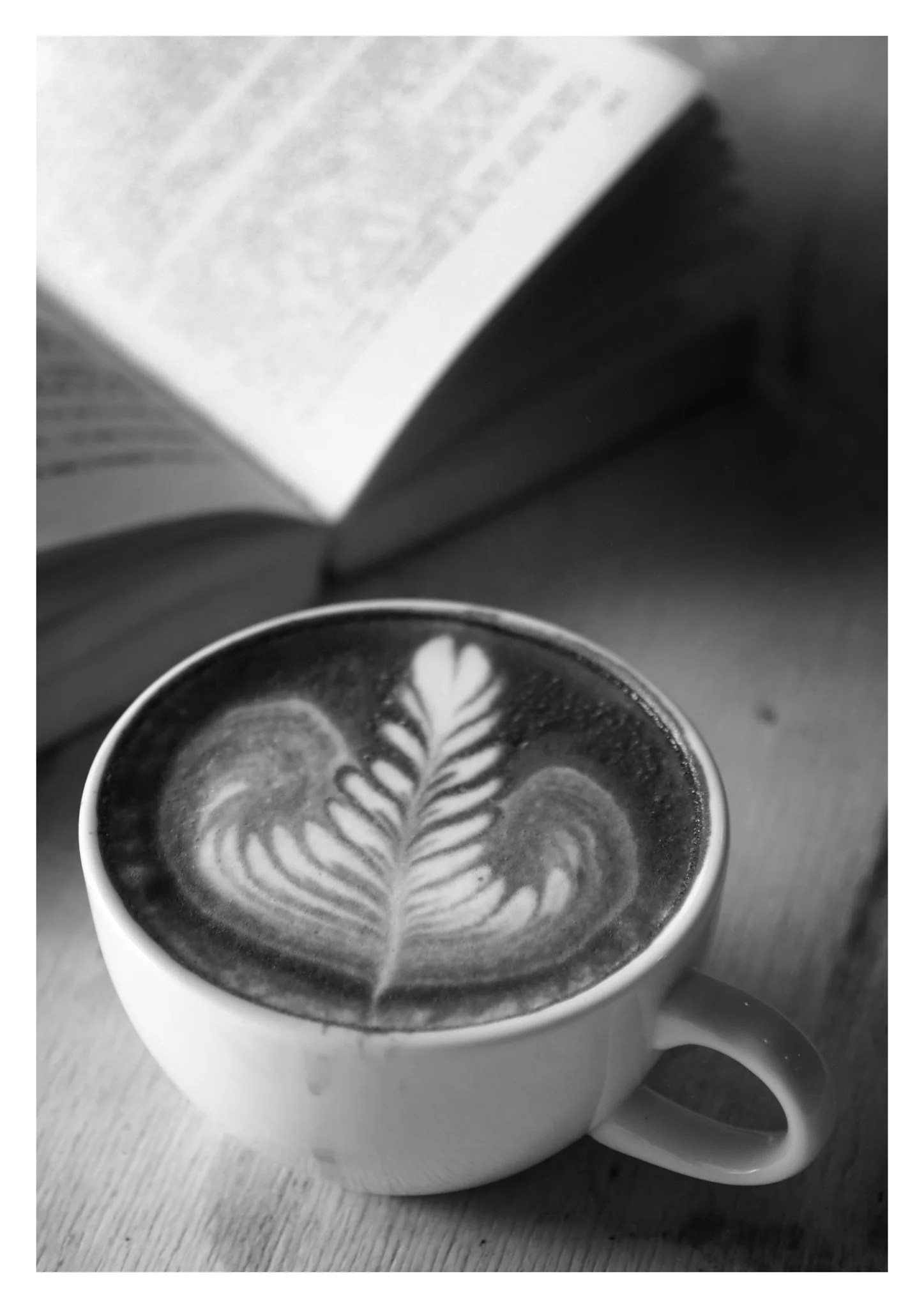 Latte & Book
