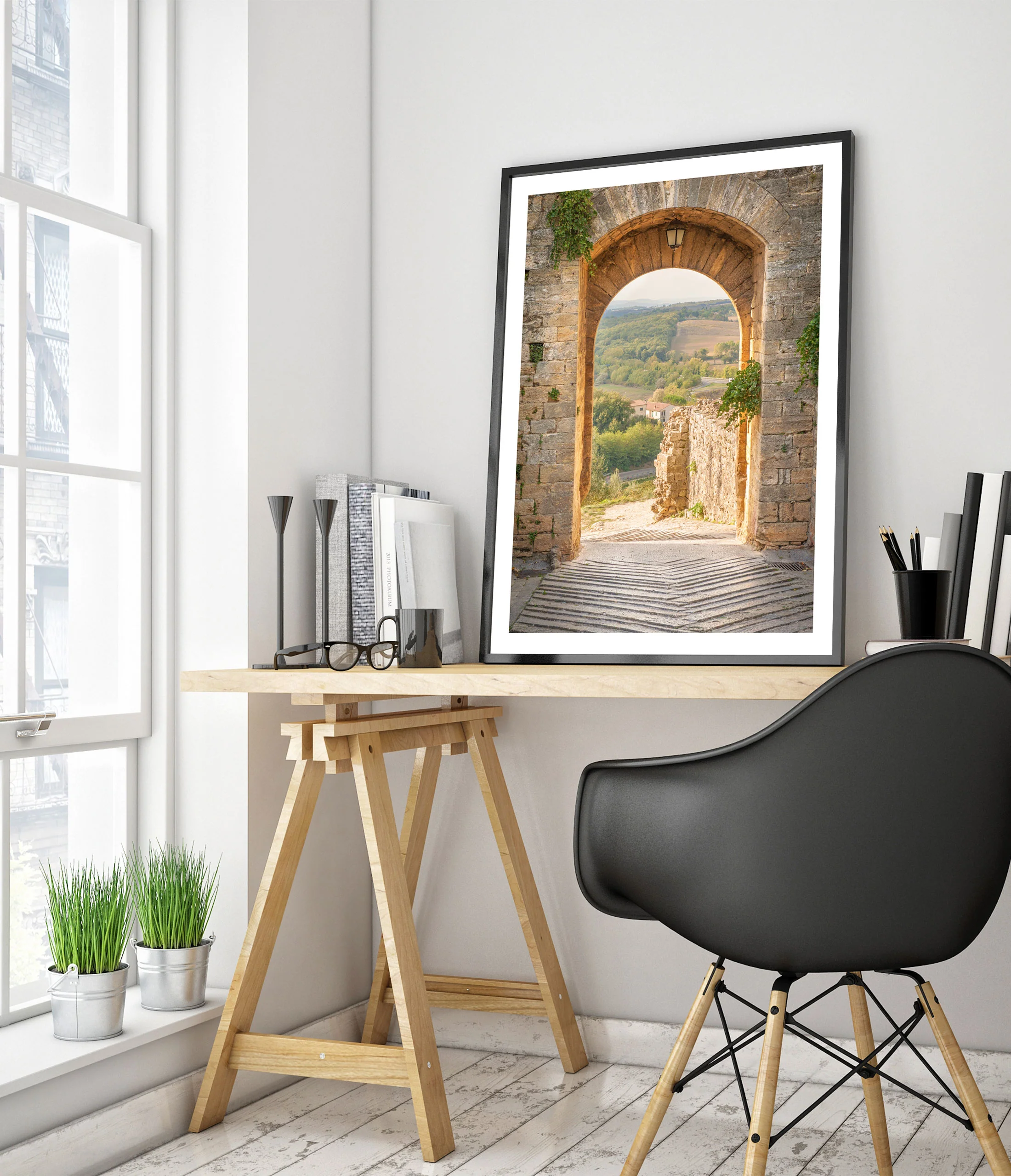 Tuscan Archway, Italy - Image 5